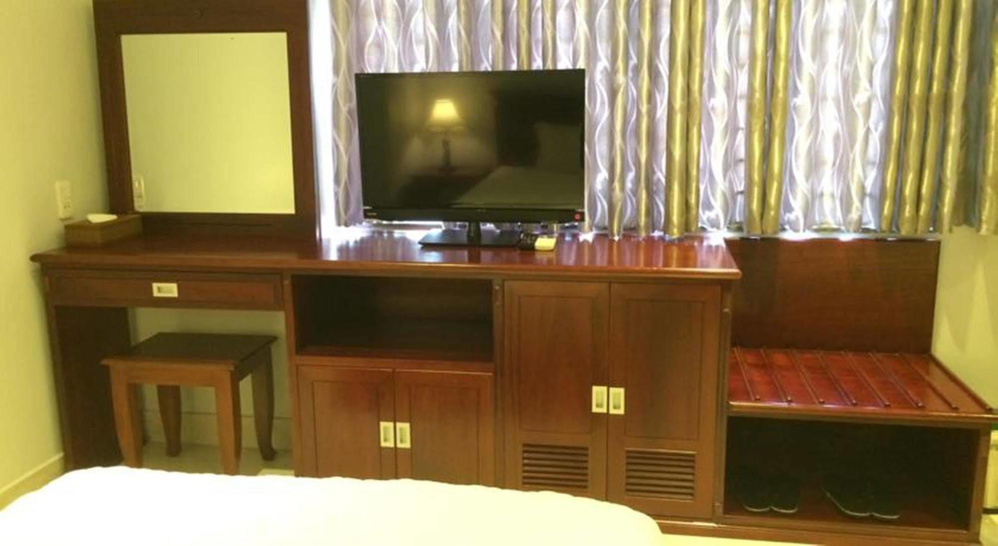 Phoenix Hotel Saigon Πόλη Χο Τσι Μινχ Εξωτερικό φωτογραφία