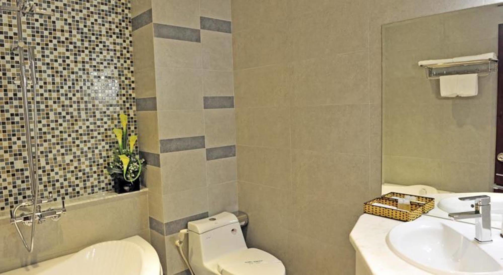 Phoenix Hotel Saigon Πόλη Χο Τσι Μινχ Εξωτερικό φωτογραφία